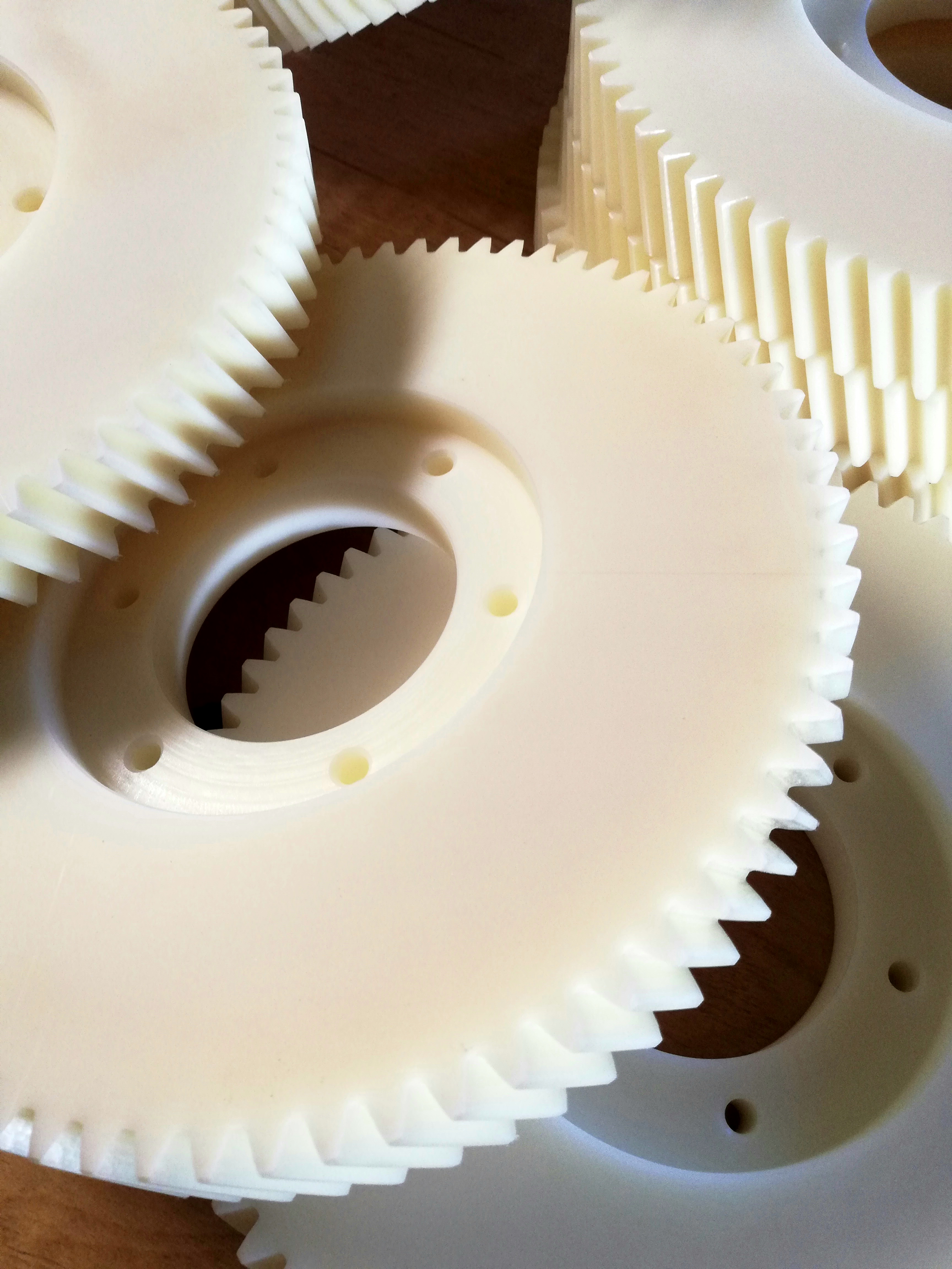 Fabrication pignon en nylon